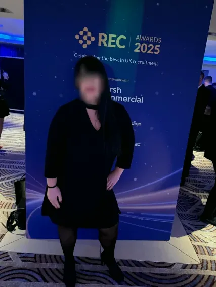 Büsra, 31