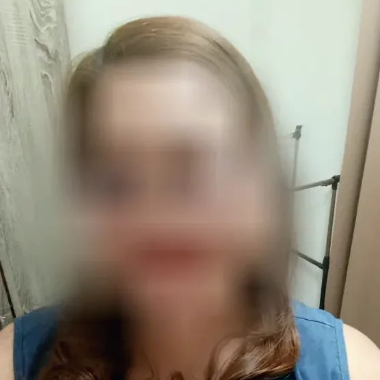 Emma, 31