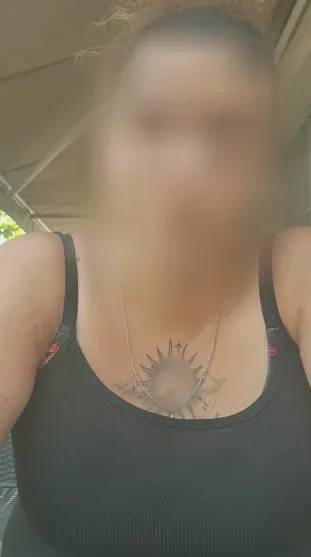 Johanna, 37