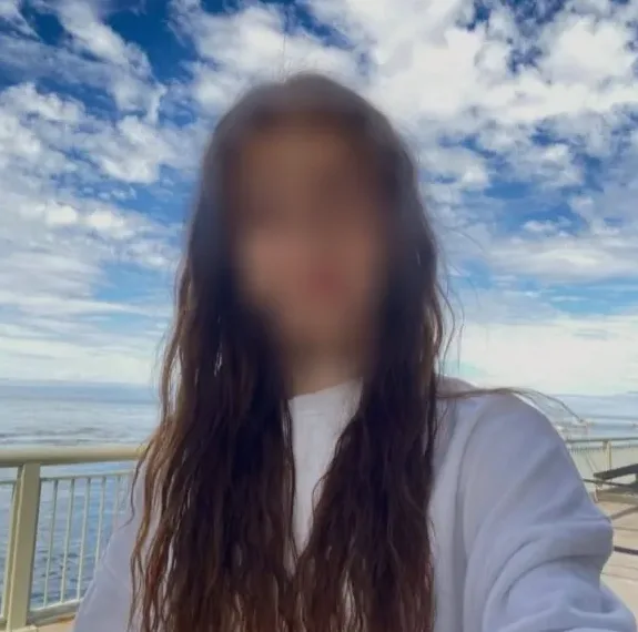 Josephine, 27