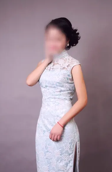 Juliane, 28