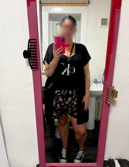 Kathleen, 37