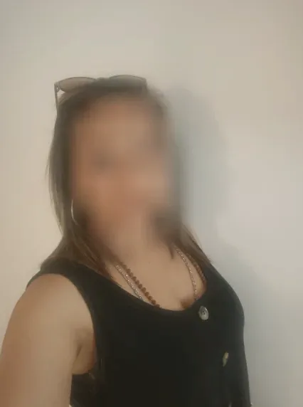Leyla, 38