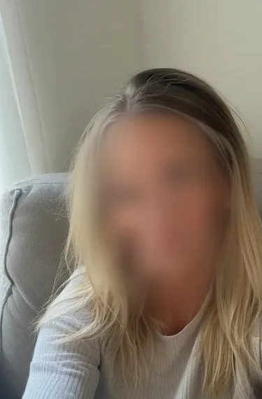 Lotta, 36