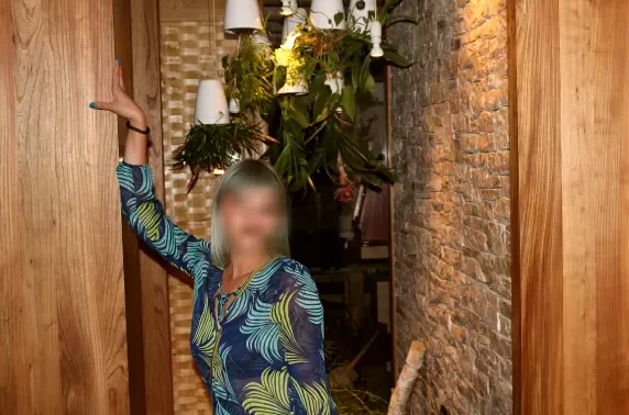 Miriam, 28