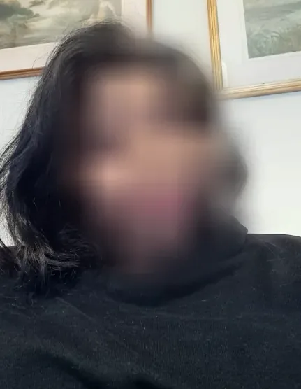 Neele, 34