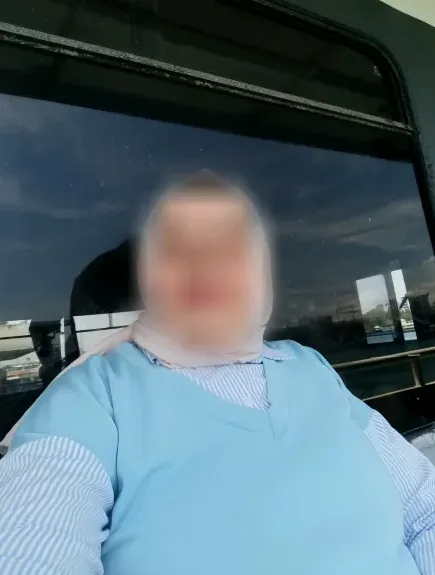 Nicole, 35