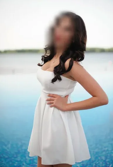 Paula, 29