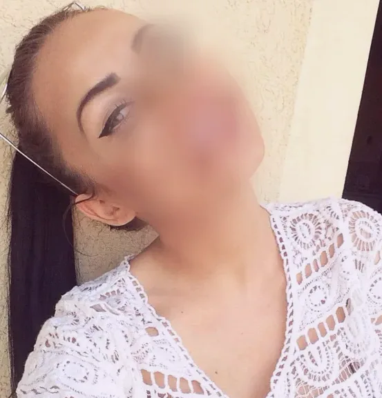 Pia, 31
