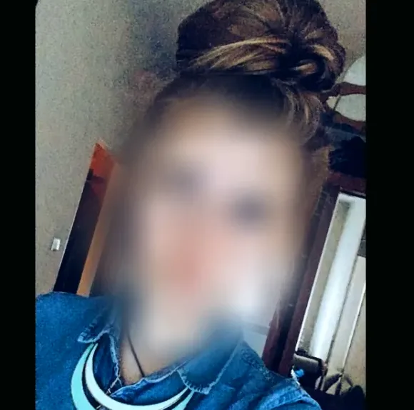Sandra, 34