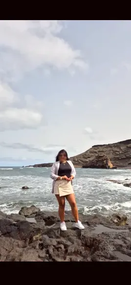 Sophia, 36