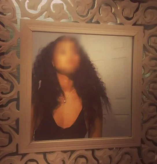 Thea, 30