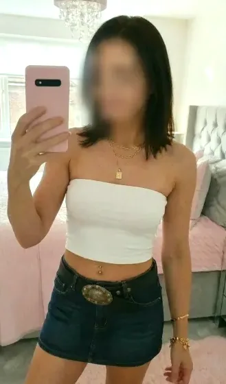 Verena, 24